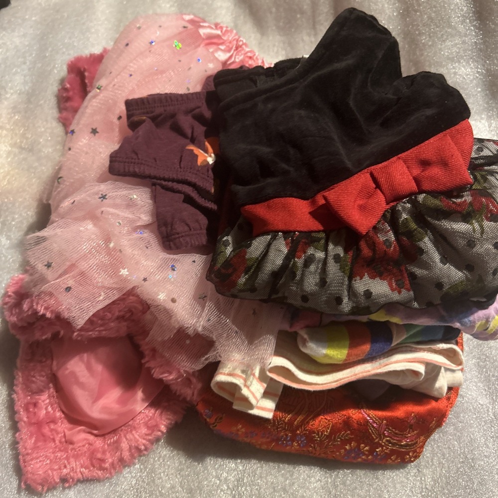 Eleven Pieces Of 12 Month Pieces